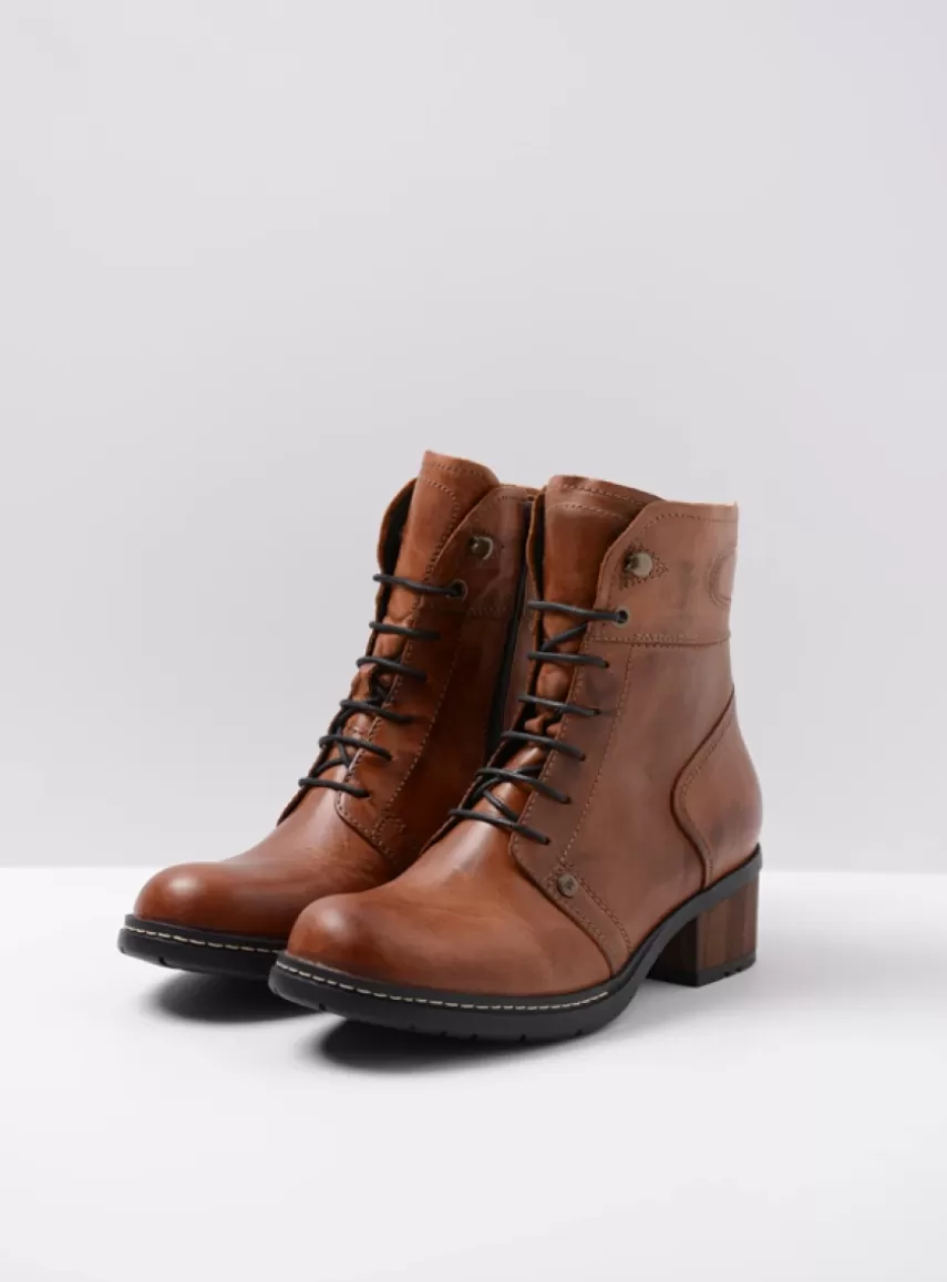 Online Red Deer XW DAMES Hoge Wreef Schoenen | Wijde Schoenen